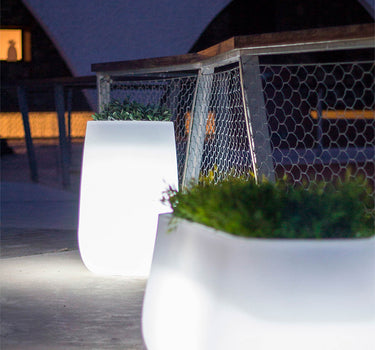 Ronde plantenbak met licht CAMELIA HIGH