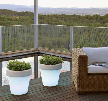 RONDE PLANTENBAK MET MAGNOLIA LICHT 45