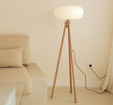 DESIGNER VLOERLAMP MET HOUTEN POTEN DENISE 140