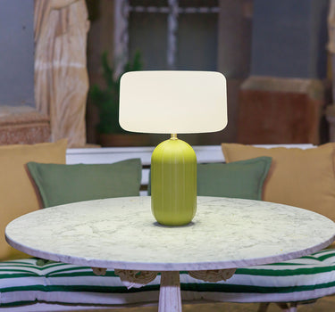 PHOEBE 40 TAFELLAMP OP ZONNE-ENERGIE