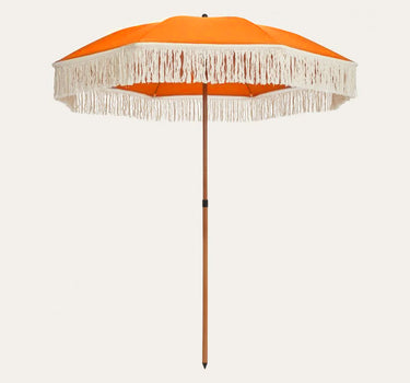 Sombrilla vintage naranja con flecos ø170 x 210 cm.