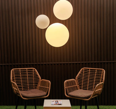 BOLVORMIGE HANGLAMP MET OPLAADBARE BATTERIJ PLANEET